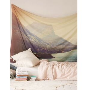 KURT RAHN PNW RETRO GLACIER TAPESTRY